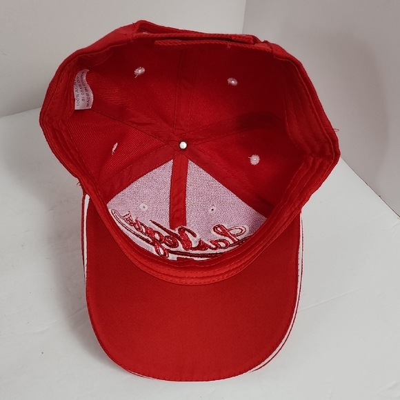 Las Vegas Red Cap - Picture 9 of 10